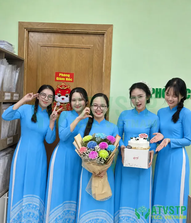 Đội ngũ nhân viên ATVSTP.org.vn (Công ty TNHH Legal Lê Cao) tại văn phòng Quận Tân Phú, TP.HCM